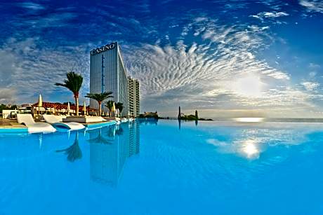 International Hotel Casino & Tower Suites