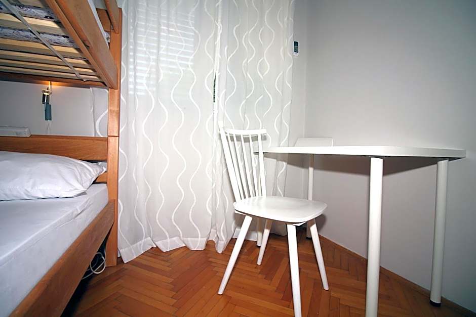 Hostel Marko