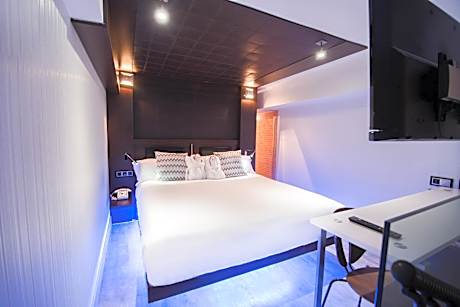 Duplex Quadruple Room