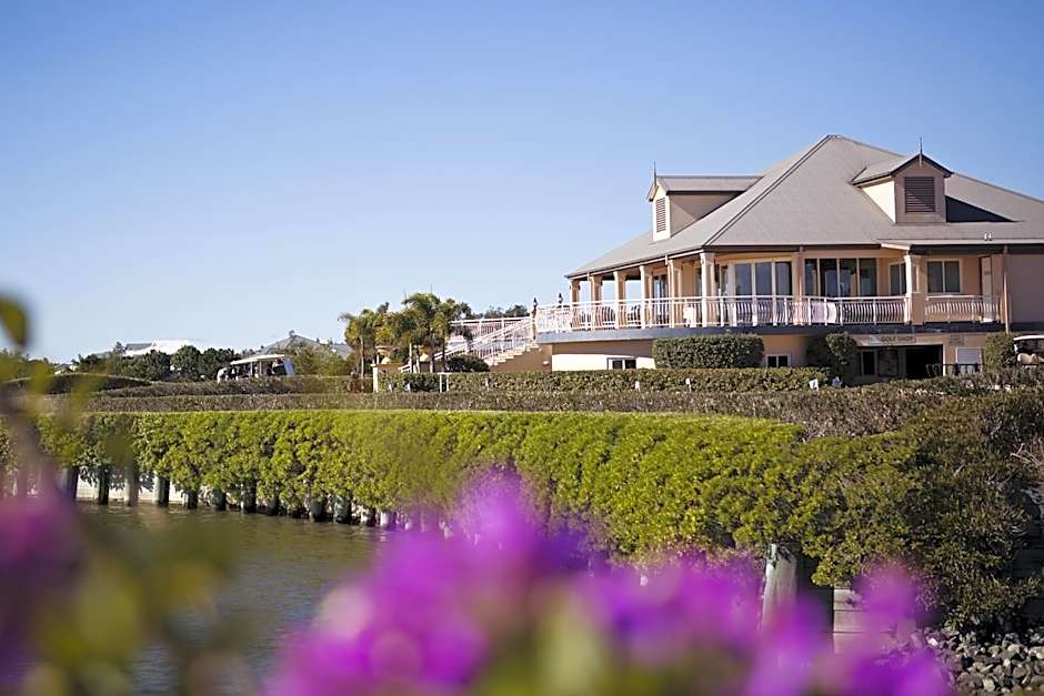Harrington River Lodge