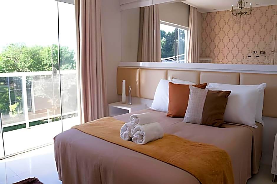 Sobrado com 1 suite 2 quarto ar 1km Shopping JL