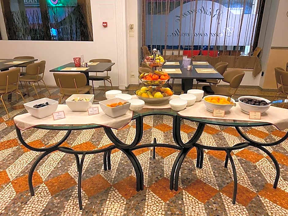 Hotel Roma