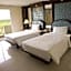 Convenient Grand Plus Hotel Suvarnabhumi