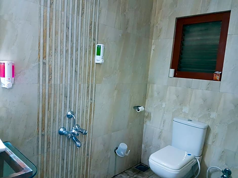 Hotel Sunset Inn Mount Abu With Swimming Pool