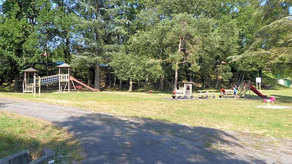 Camping - Village Vacances du Lac