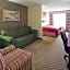 Elyria Inn & Suites