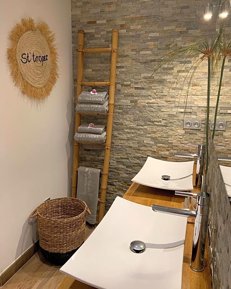 B&B Les Voiles De Valescure – Saint Raphael, ID