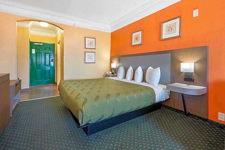 Quality Inn & Suites Galveston - Beachfront