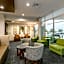 Holiday Inn Express & Suites San Marcos South By IHG