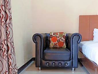 RedDoorz Syariah Near Danau Tes Bengkulu