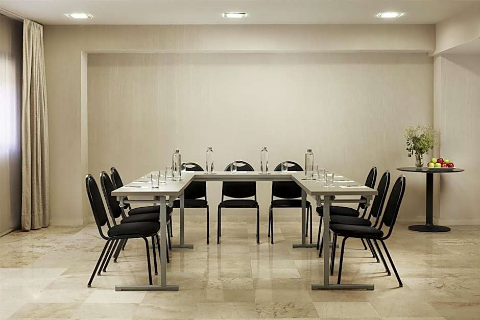 NH Ciudad De Valencia