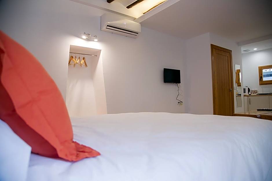 Apartamentos Turísticos La Casa Vieja