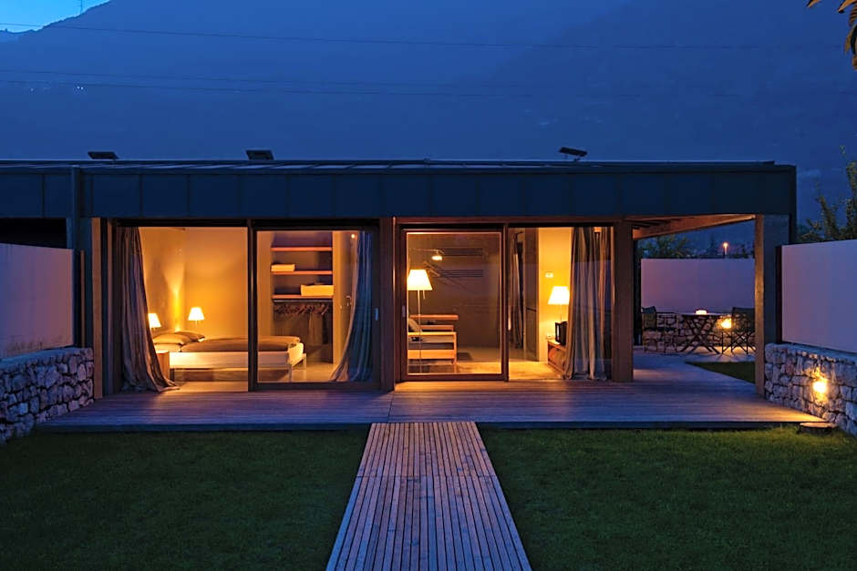 Vivere Suites & Rooms