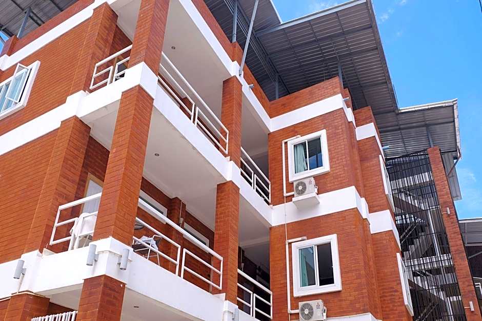 Changsova Hotel