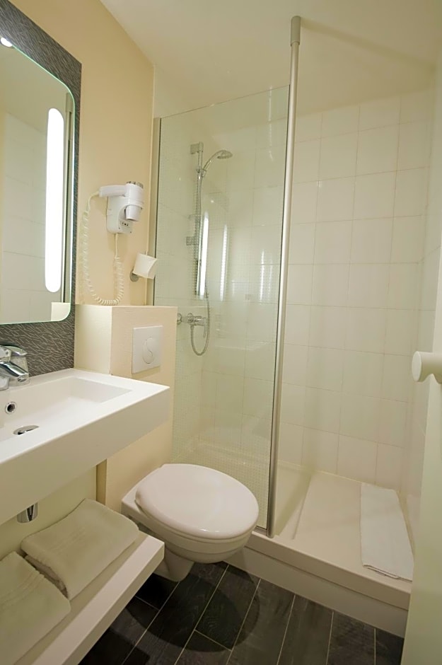 Hotel ibis Paris Pere Lachaise