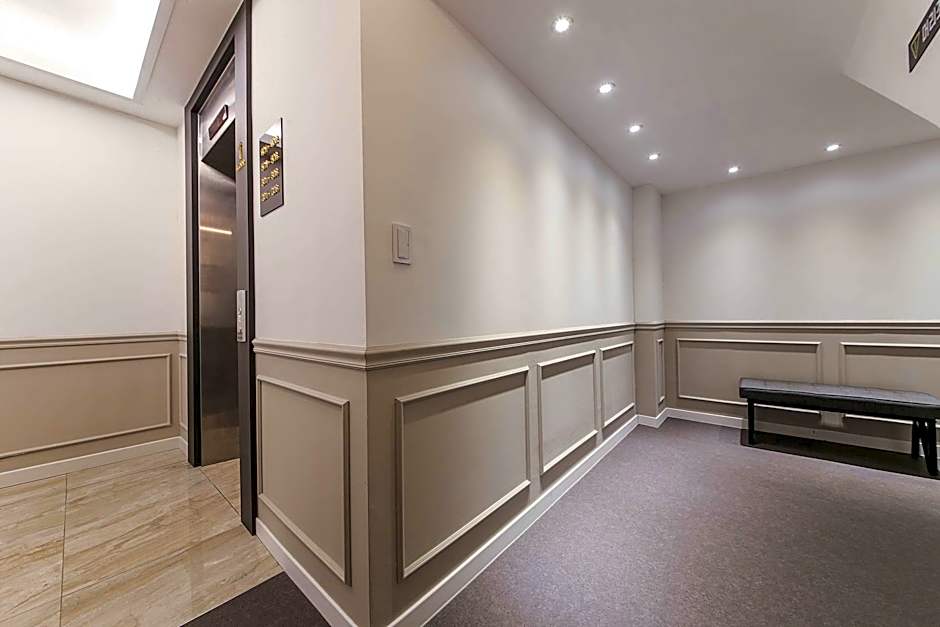 Busan Seomyeon Business Hotel J7