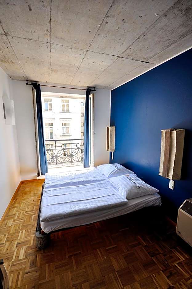 Five Elements Hostel