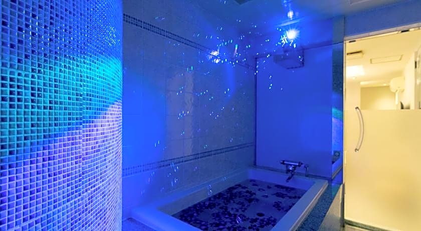 Hotel Ibaraki Charles Perrault no Shiroi Chapel - Adult Only