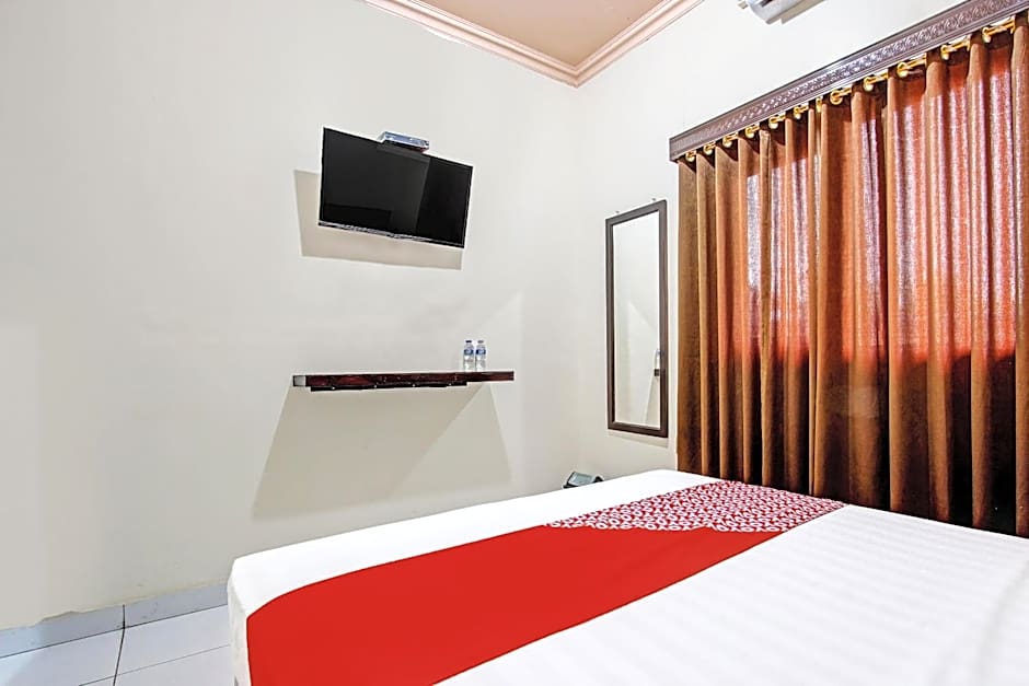 OYO 92289 Hotel Aji Kusuma
