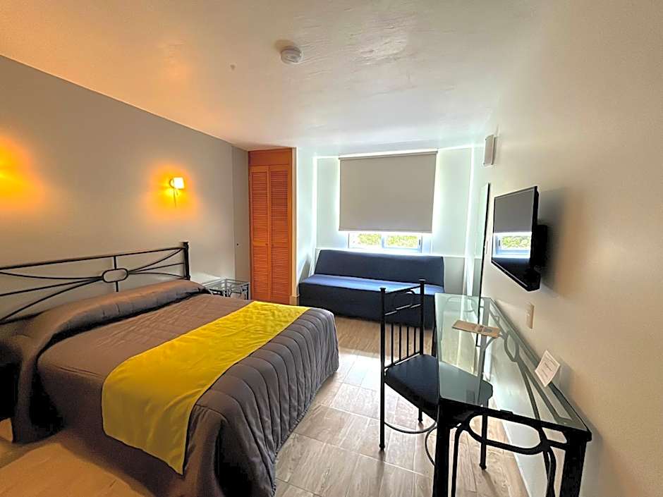 Hotel Arboledas Expo