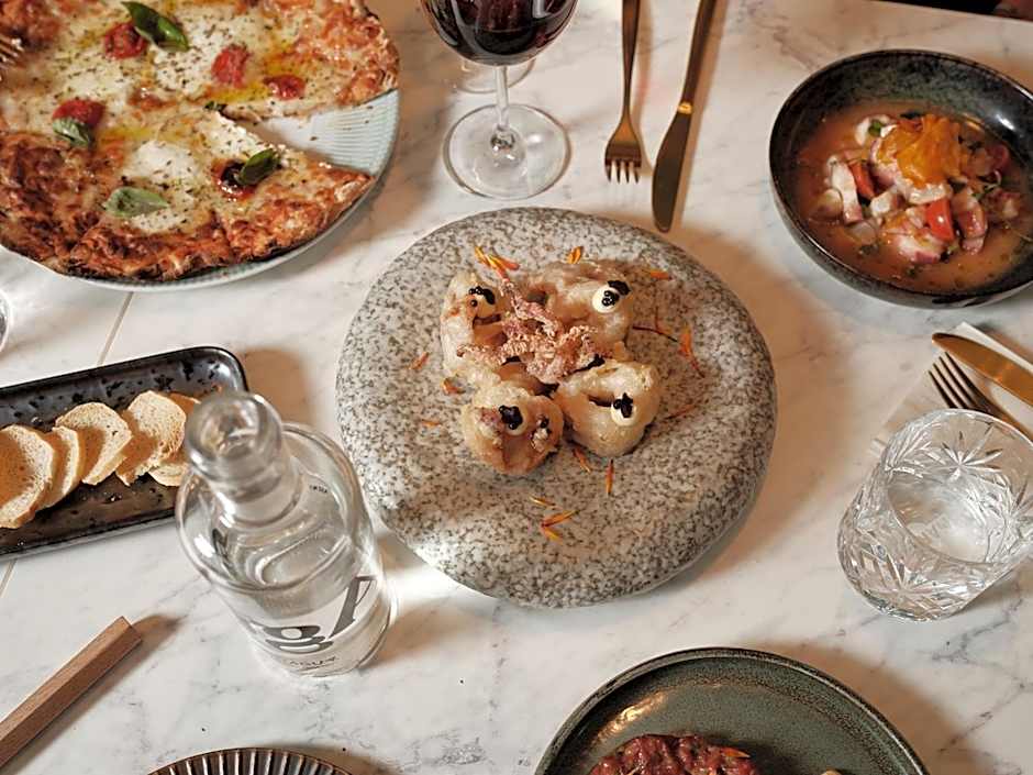 Catalonia Barcelona Plaza