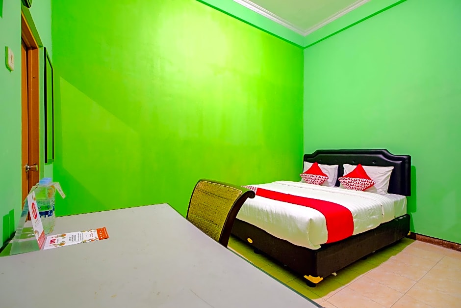 OYO 1593 Pondok Garini Syariah