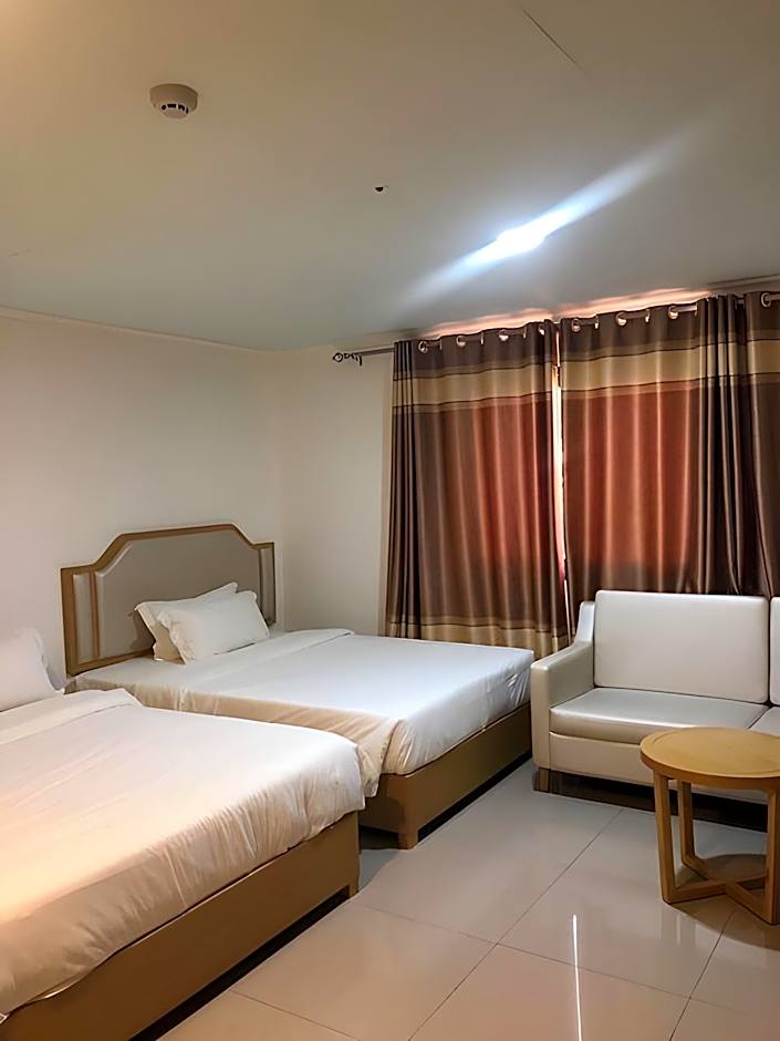 PUNTA CLARK HOTEL