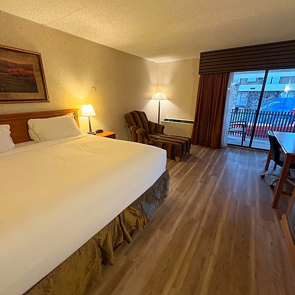 Bismarck Hotel and Conference Center