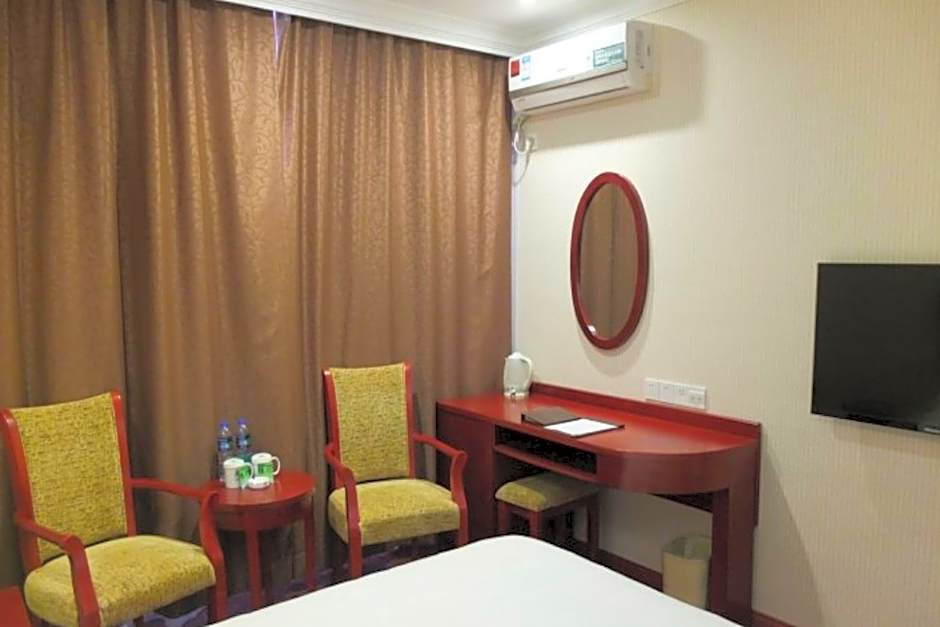 GreenTree Inn Jiangsu Wuxi Jiangyin North Huancheng Road Walking Street Express Hotel