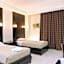 Grand Astoria Hotel