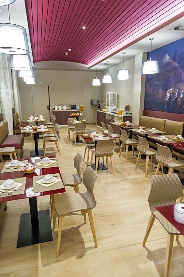 Hôtel Le Châteaubriant