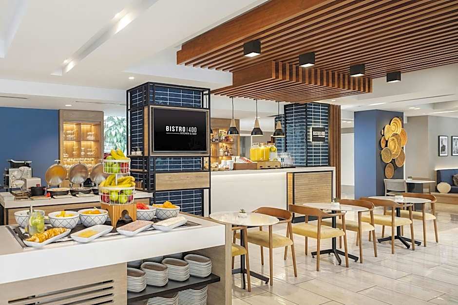 Courtyard by Marriott Lima Miraflores