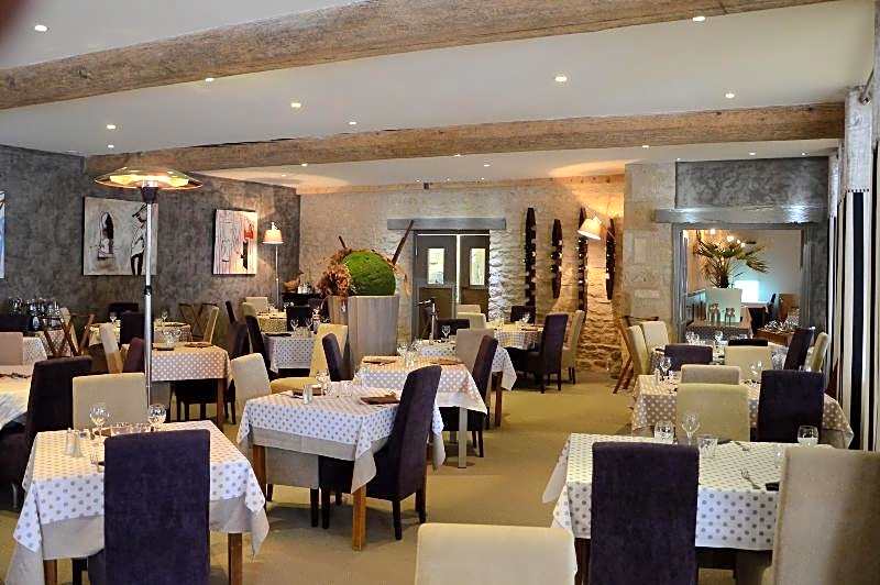 Logis Hotel-Restaurant Saint Romain