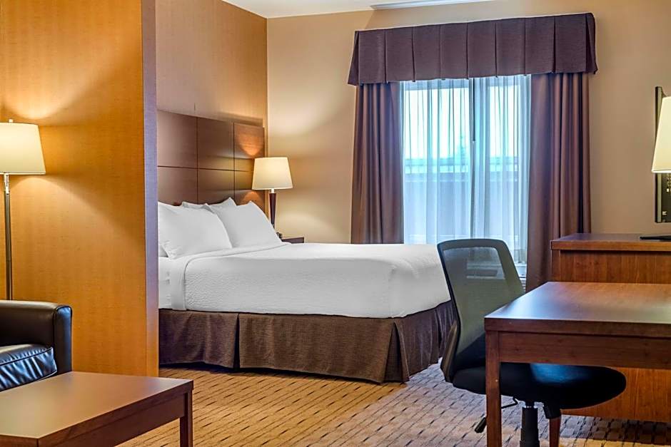 Best Western Plus Bathurst Hotel & Suites