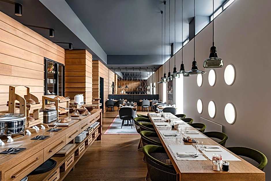 White 1921 Courchevel