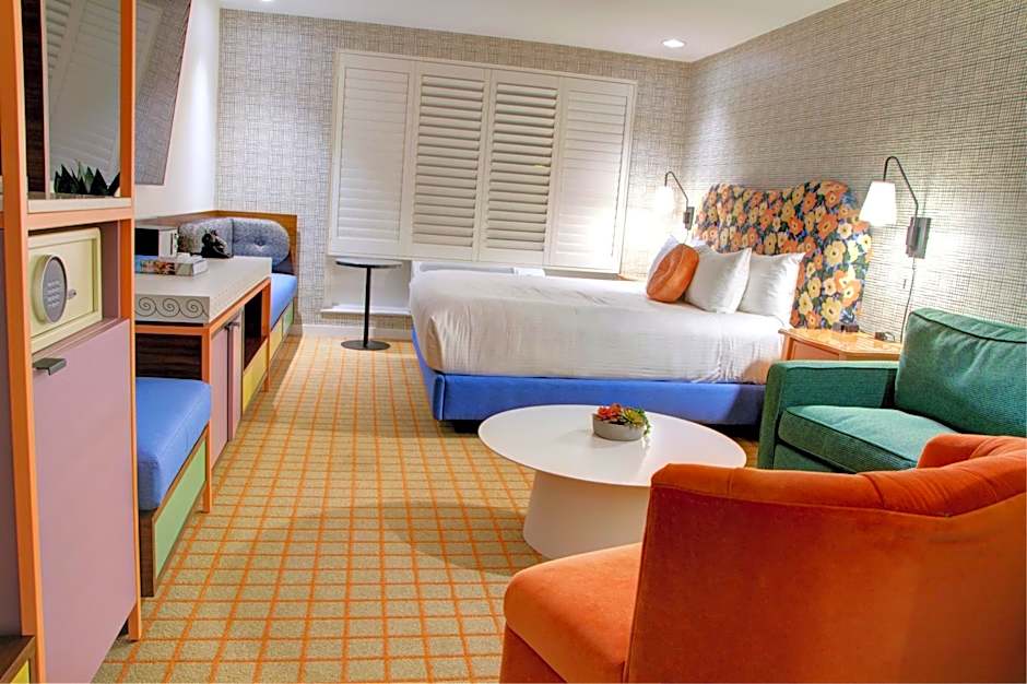 The Hollywood Franklin Hotel near Universal Studios