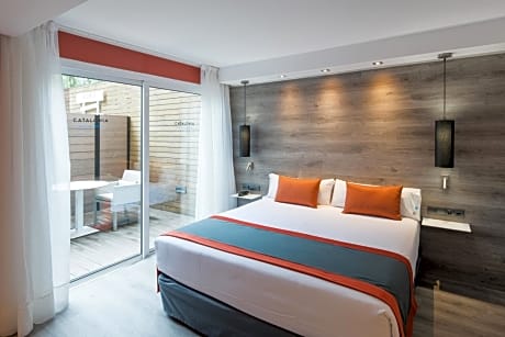 Premium Double Room with Terrace