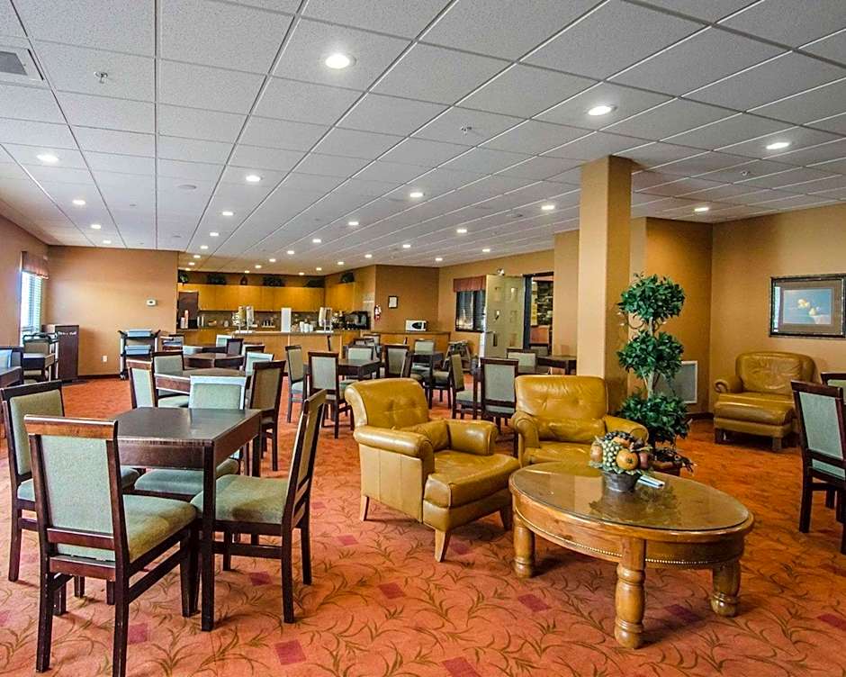 Quality Inn & Suites Grande Prairie