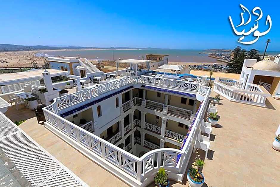 Riad Dar L'Oussia & SPA