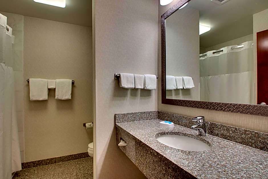 Drury Inn & Suites Findlay