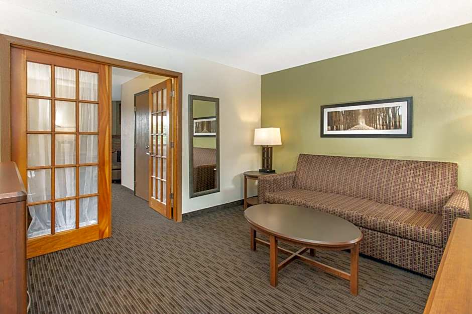 AmericInn by Wyndham Calumet