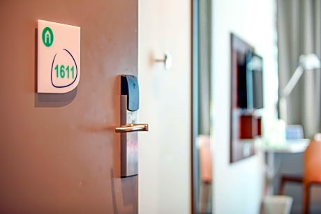 Superior Room - 1 Double Bed