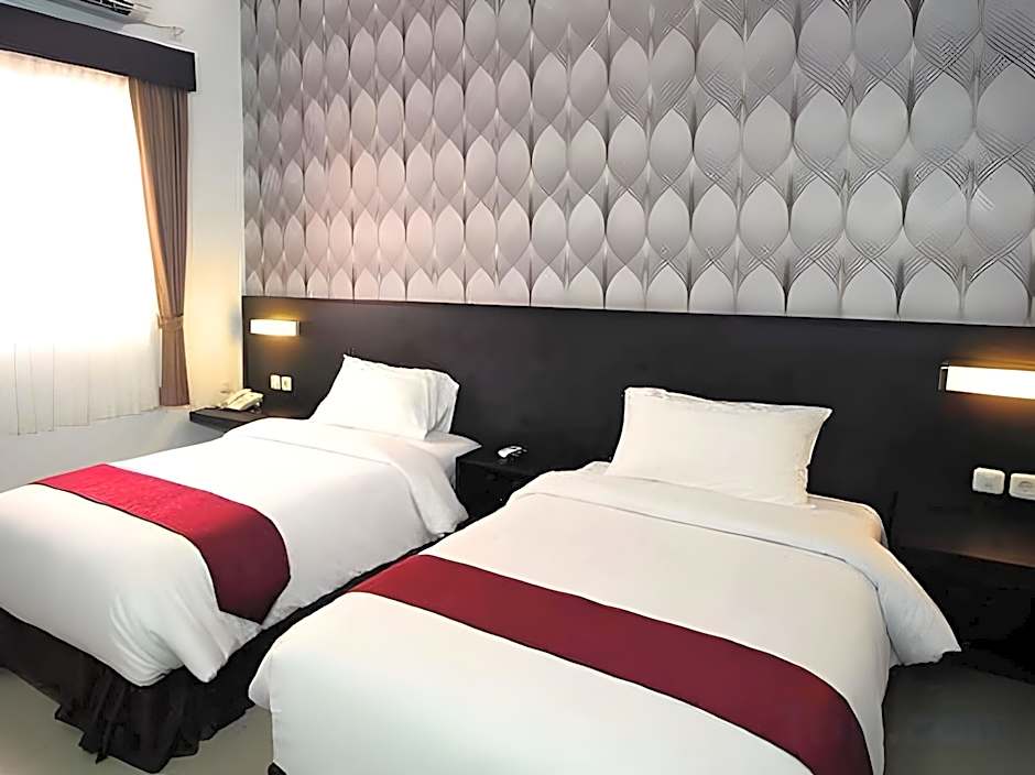 Grand Hotel Sampit