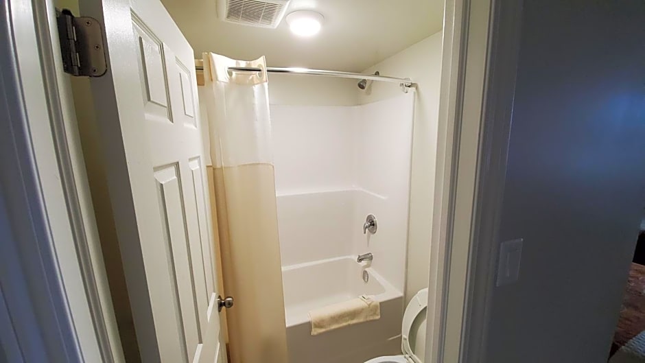 Imperial Fireside Inn