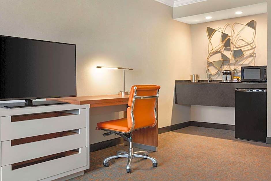 Wyndham Fort Smith City Center
