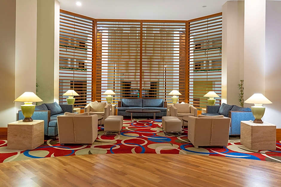 Arum Barut Collection