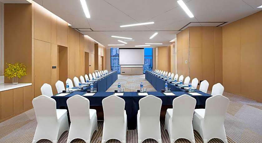 Holiday Inn Wuxi Central Station By IHG