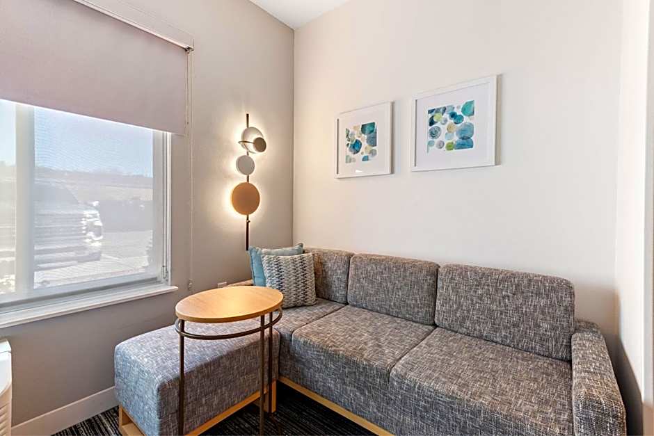 TownePlace Suites by Marriott Pueblo Downtown