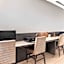 Best Western Plus Commerce Hotel