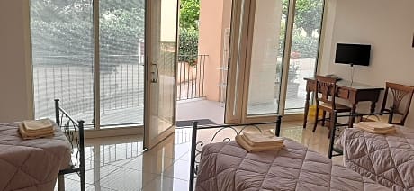 Triple Room with Private Bathroom